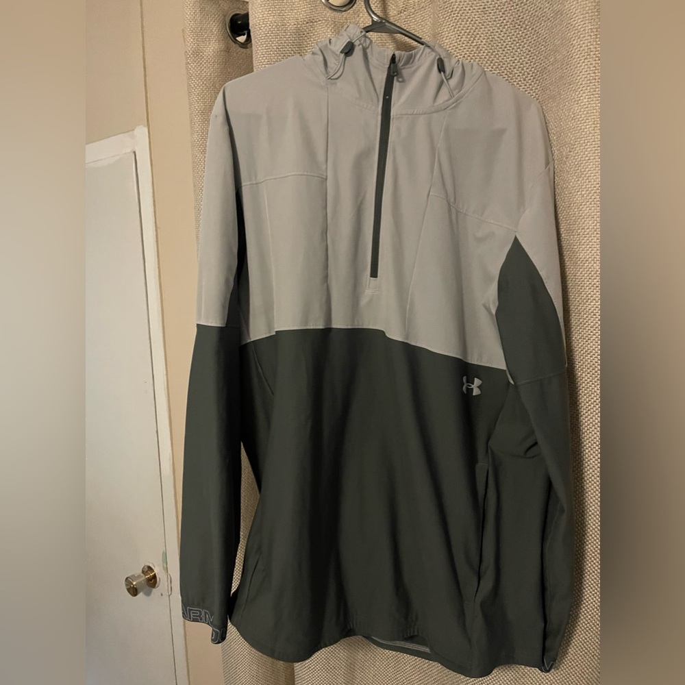 Under armour fitted hoodie
